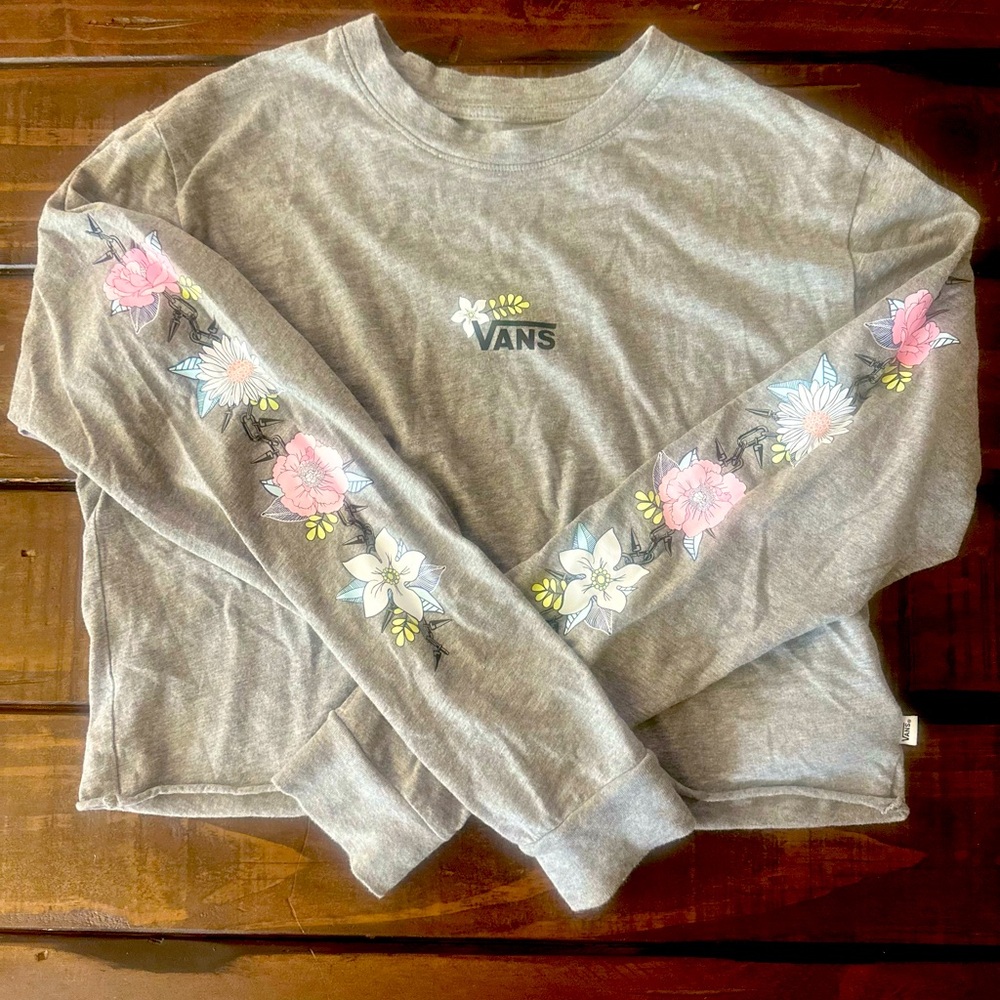 Grey Vans long sleeve crop top